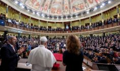 [Tông du Tây Ban Nha] Đức Thánh Cha gặp Quốc hội Tây Ban Nha tại trụ sở Hạ viện ở Madrid