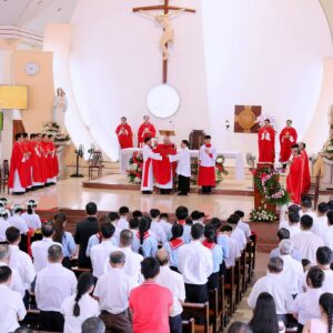 Gx. Hải Sơn:  Đức Cha Emmanuel ban Bí tích Thêm Sức cho 31 em thiếu nhi- Ngày 20.7.2026