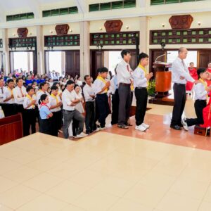 Gx. Hòa An: Đức cha Emmanuel ban Bí tích Thêm sức cho 56 thiếu nhi – Ngày 16.7.2026