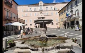 Dinh Tông toà ở Castel Gandolfo - Nơi nghỉ hè của các vị giáo hoàng