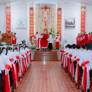 Gx. Sơn Hòa: Thánh lễ ban Bí tích Thêm Sức- Ngày 17.7.2026