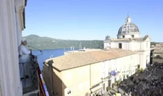 Đức Thánh Cha bắt đầu thời gian nghỉ hè tại Castel Gandolfo