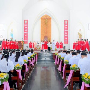 Gx. Hòa Sơn: Thánh lễ trao ban Bí tích Thêm Sức- Ngày 21.07.2026