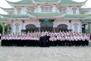 Gx. Ngãi Giao: 100 em thiếu nhi lãnh nhận Bí tích Thêm Sức