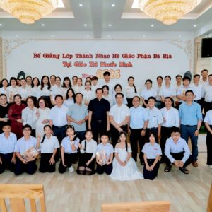 Gx. Phước Bình: Bế giảng Khóa Thánh Nhạc Hè 2026