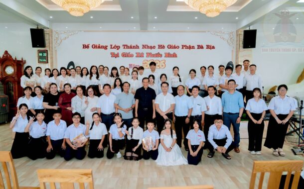 Gx. Phước Bình: Bế giảng Khóa Thánh Nhạc Hè 2026
