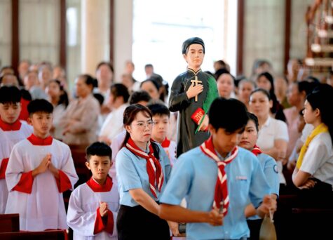 Gx. Phước Bình: Thánh lễ mừng kính Chân phước Anrê Phú Yên - Bổn mạng Giáo Lý Viên.