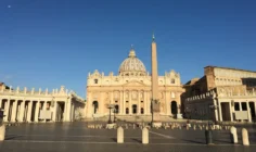 Đức Thánh Cha ban hành hiến pháp mới cho Quốc gia Thành Vatican