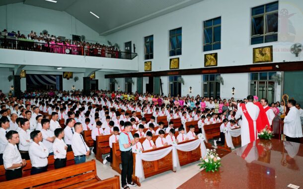 Gx. Phước Thành:  Đức Cha Emmanuel cử hành Thánh lễ ban Bí tích Thêm Sức- Ngày 04.8.2026