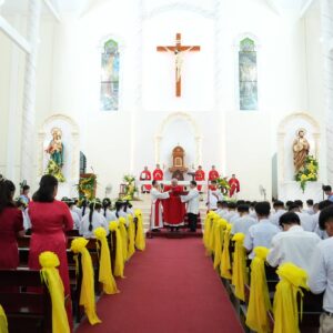 Gx. Đất Đỏ: Đức Cha Emmanuel cử hành Thánh lễ ban Bí tích Thêm Sức- Ngày 27.08.2026