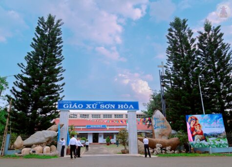 Gx. Sơn Hòa: Mừng kính Đức Mẹ Trinh Vương – Bổn mạng Giáo xứ