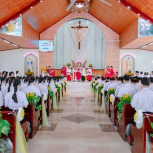 Gx. Phước Tân:  Thánh lễ ban Bí tích Thêm Sức– Ngày 09.8.2026