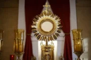 7 cách thực hiện Giờ Thánh như Đức Tổng Giám mục Fulton Sheen