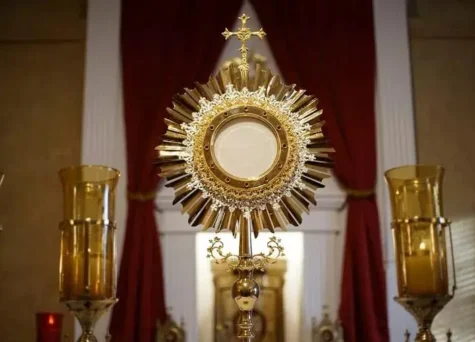 7 cách thực hiện Giờ Thánh như Đức Tổng Giám mục Fulton Sheen