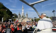 Tông du Pháp (27/9): Lộ Đức - Hãy trở thành những nhà truyền giáo của hy vọng