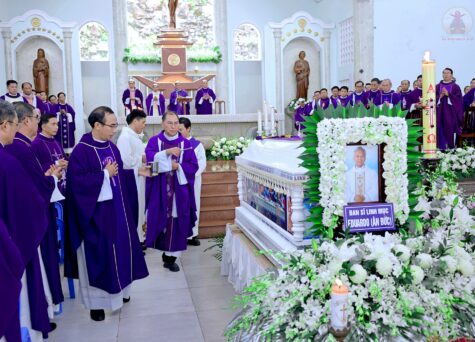 Đan viện Xitô Thánh Mẫu Thiên Phước: Thánh lễ An táng Đan sĩ Linh mục M. Eduardo (Ân Đức) Trần Ngọc Hoan