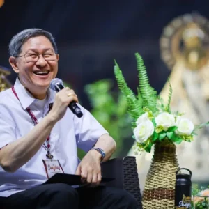 Đức Hồng y Tagle: “Hãy để Chúa Giêsu là người có ảnh hưởng lớn nhất đến bạn”