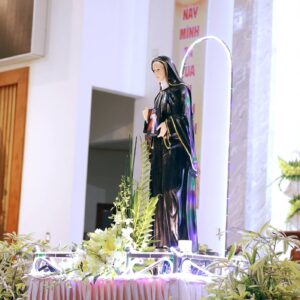 Gx. Láng Cát: Mừng lễ Thánh Faustina- Bổn mạng Hội Lòng Chúa Thương Xót