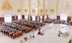 Gx. Long Hải: Chầu Thánh Thể thay giáo phận - Ngày 25.10.2026