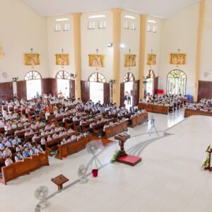 Gx. Long Hải: Chầu Thánh Thể thay giáo phận - Ngày 25.10.2026